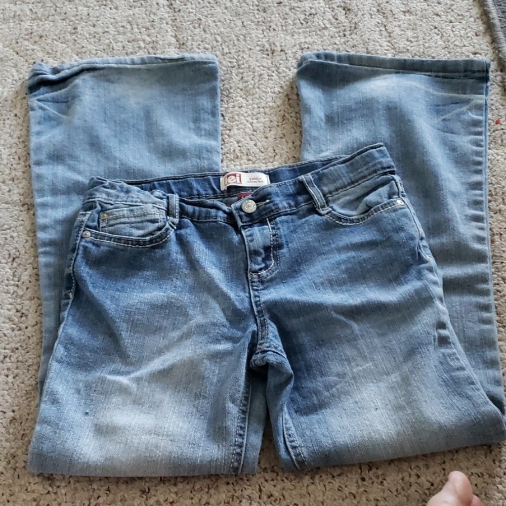Lei Jean's